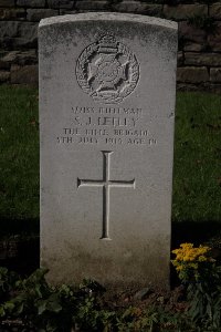 Houplines Communal Cemetery Extension - Letley, Sidney James