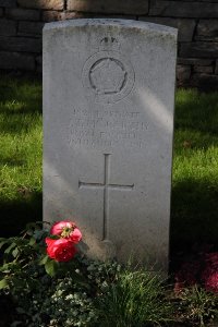 Houplines Communal Cemetery Extension - McCarthy, J T