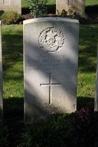 Houplines Communal Cemetery Extension - McDowall, Alexander Borland