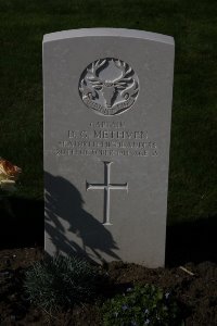 Houplines Communal Cemetery Extension - Methven, David George