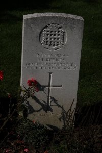 Houplines Communal Cemetery Extension - Reekes, Ernest Frederick