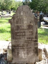 Photograph of the final resting place of Tuckey, Claude Wilfred Bourne ...