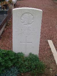 Bois Grenier Communal Cemetery - Herman, R R