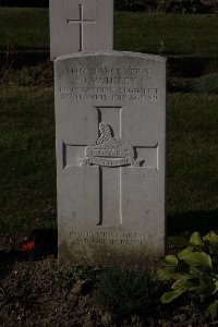 Bois Grenier Communal Cemetery - Hiley, John William