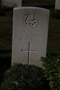 Bois Grenier Communal Cemetery - Hobin, Sydney William