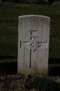 Bois Grenier Communal Cemetery - Whittle, W V P C