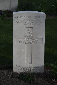 Coxyde Military Cemetery - Audas, T W