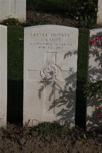 Coxyde Military Cemetery - Baker, J