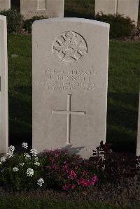 Coxyde Military Cemetery - Bennett, J