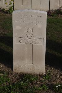 Coxyde Military Cemetery - Berry, Stanley Ellam