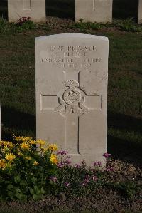 Coxyde Military Cemetery - Bleese, Charles