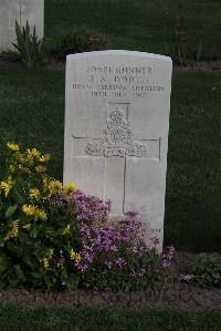 Coxyde Military Cemetery - Booth, John Norman