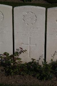 Coxyde Military Cemetery - Boyle, J