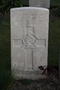 Coxyde Military Cemetery - Bragg, H