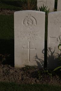 Coxyde Military Cemetery - Brewer, Walter George