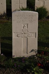 Coxyde Military Cemetery - Bromby, Walter Tom