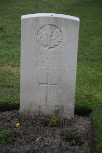 Coxyde Military Cemetery - Broom, Allen Campbell