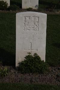 Coxyde Military Cemetery - Brown, Samuel