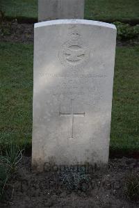 Coxyde Military Cemetery - Camp, Alfred