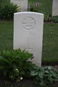 Coxyde Military Cemetery - Carter, Walter Charles