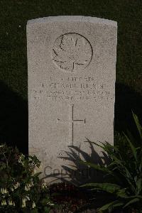 Coxyde Military Cemetery - Chamberlain, Tom