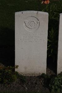 Coxyde Military Cemetery - Chambers, Harry