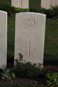 Coxyde Military Cemetery - Chaplin, John Thomas