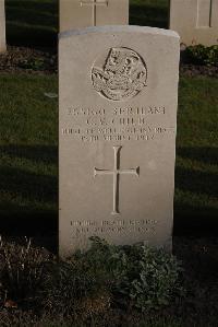 Coxyde Military Cemetery - Child, Charles Victor