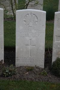 Coxyde Military Cemetery - Clancey, Frederick George