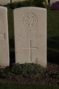 Coxyde Military Cemetery - Cole, Fredrick Arthur