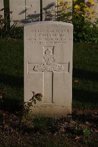 Coxyde Military Cemetery - Collyer, John