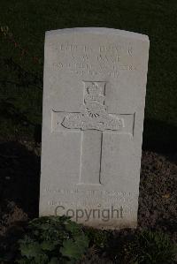 Coxyde Military Cemetery - Dale, Septimus William