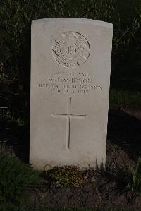 Coxyde Military Cemetery - Davison, William