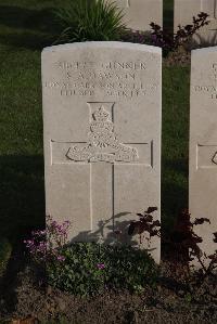 Coxyde Military Cemetery - Dawson, Stanley Aleck