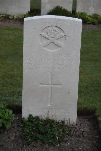 Coxyde Military Cemetery - Dawson, William