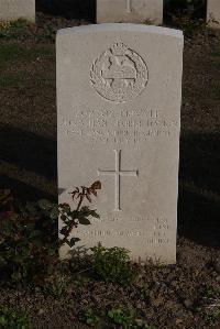 Coxyde Military Cemetery - Daykin, Jonathan George