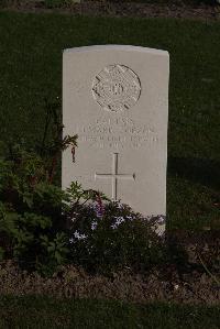 Coxyde Military Cemetery - Dobson, Edward