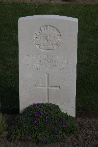 Coxyde Military Cemetery - Doughty, Ralph Dorschel