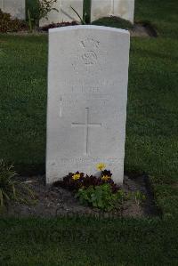 Coxyde Military Cemetery - Duffy, Thomas