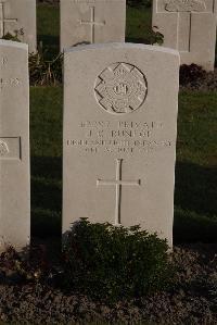 Coxyde Military Cemetery - Dunlop, John Colville