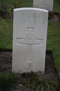 Coxyde Military Cemetery - Fellows, Frederic Peter