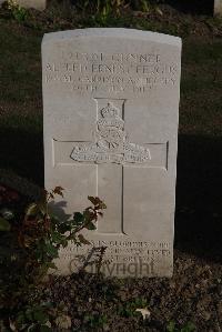 Coxyde Military Cemetery - Fergus, Alfred Ernest