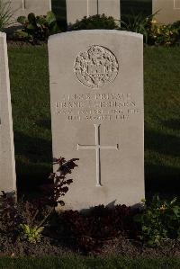 Coxyde Military Cemetery - Ferguson, Frank