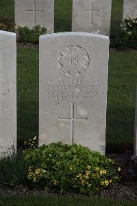 Coxyde Military Cemetery - Fowler, Albert