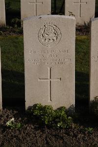 Coxyde Military Cemetery - Fry, A