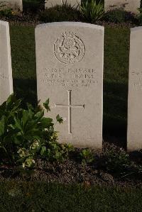 Coxyde Military Cemetery - Furniss, Albert