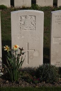 Coxyde Military Cemetery - Gay, Wilfred Ernest