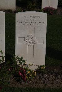 Coxyde Military Cemetery - Gill, G