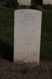 Coxyde Military Cemetery - Graham, George Reed