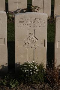 Coxyde Military Cemetery - Green, John Robert